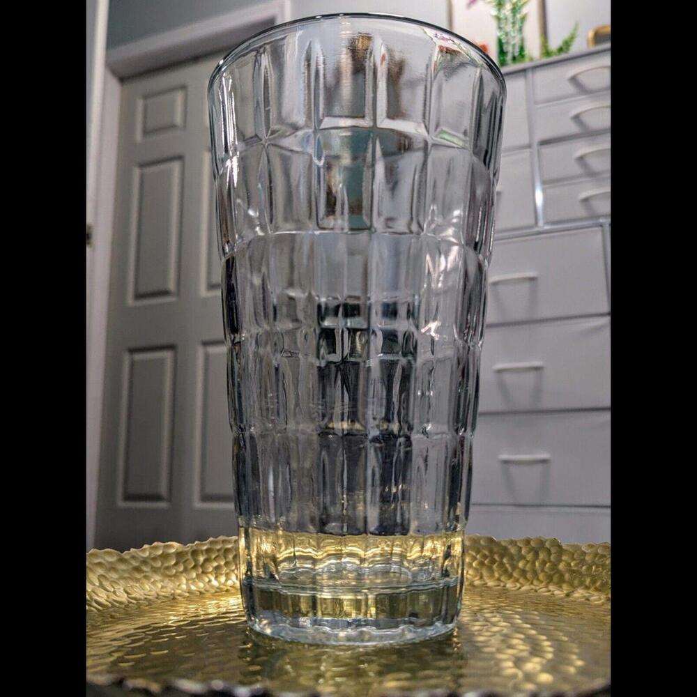 Gorgeous!!! Large Heavy Vintage Syndicate Sales Inc. Flower Vase - Picture 2 of 5
